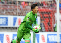 好セーブの数々で鹿島の猛反撃を1点に抑えたキム スンギュ（神戸）【明治安田Ｊ１ 第11節 鹿島vs神戸】