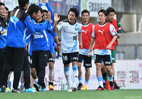 試合を決定づけるダメ押し点を挙げた長谷川 竜也（川崎Ｆ）【明治安田Ｊ１ 第11節 磐田vs川崎Ｆ】