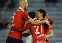 10分、玉田 圭司（右）のゴールが決まり名古屋が先制【明治安田Ｊ２ 第14節 名古屋vs町田】