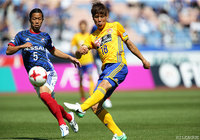 CKから同点ゴールをアシストした三田 啓貴（仙台）【明治安田Ｊ１ 第12節 横浜FMvs仙台】