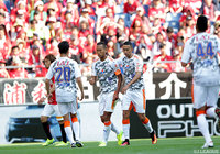 64分に反撃のミドルシュートを叩き込んだ鄭 大世（清水）【明治安田Ｊ１ 第12節 浦和vs清水】