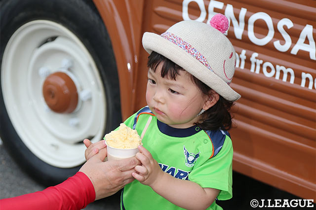 アイスを食べてご機嫌直してね【明治安田Ｊ３ 第9節 鳥取vsC大23】