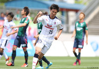 Ｊ初得点を含む2ゴールの大活躍を見せた山内 寛史（Ｃ大23）【明治安田Ｊ３ 第9節 鳥取vsＣ大23】