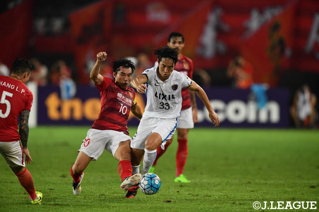 突破を図る金崎 夢生（鹿島）。欲しかったアウェイゴールは奪えず【ＡＣＬ ラウンド16 第1戦 広州恒大vs鹿島】