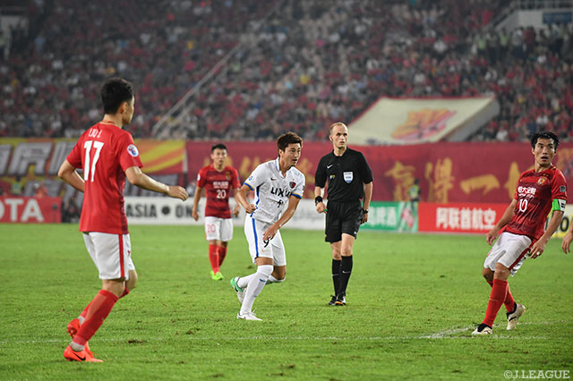 最後の切り札として投入され、果敢に同点ゴールを狙った鈴木 優磨（鹿島）【ＡＣＬ ラウンド16 第1戦 広州恒大vs鹿島】