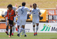 先制PKを落ち着いて決めた中島 裕希（町田）【明治安田Ｊ２ 第16節 山口vs町田】