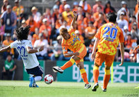 ふたたび1点を追う79分に投入された野津田 岳人（清水）【明治安田Ｊ１ 第13節 清水vs横浜FM】