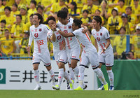 2分にCKから河本 裕之のゴールで幸先良く先制した大宮【明治安田Ｊ１ 第13節 柏vs大宮】