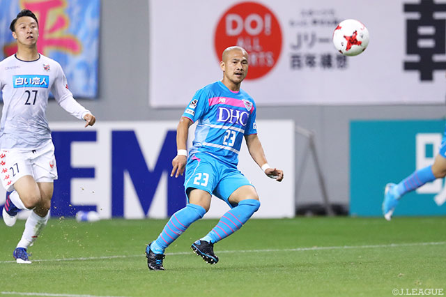 先制点のアシストなど左サイドからチャンスを演出した吉田 豊（鳥栖）【明治安田Ｊ１ 第13節 鳥栖vs札幌】