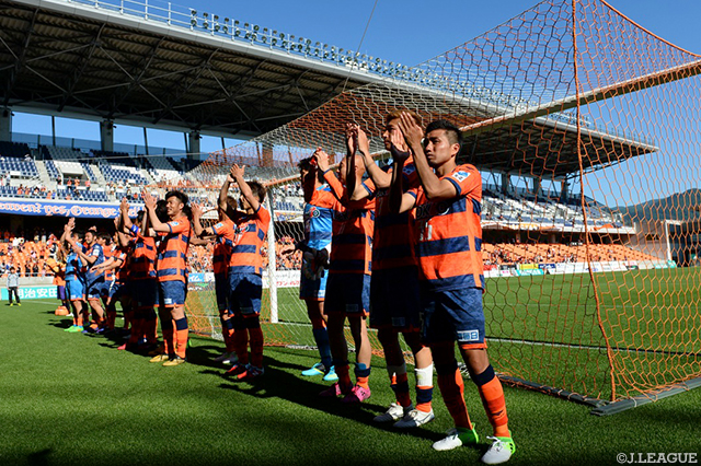 富山との上位対決を制し3位に浮上した長野【明治安田Ｊ３ 第10節 長野vs富山】
