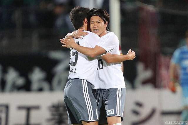 2試合連続ゴールで大量得点の口火を切った石原 崇兆（松本）【明治安田Ｊ２ 第16節 金沢vs松本】