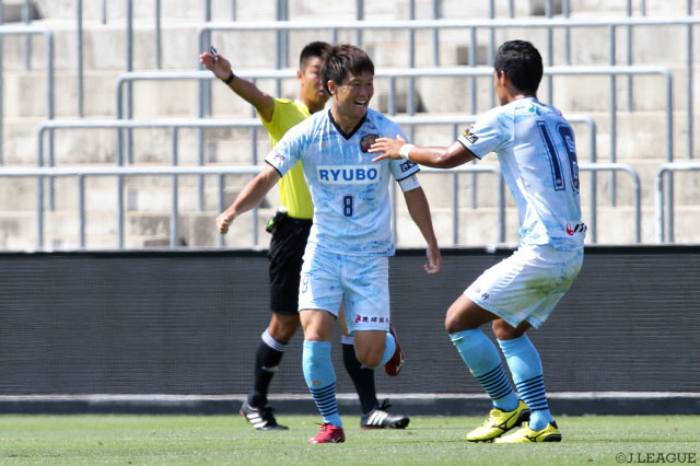 自身のＪ３通算100試合目に先制点を決めた藤澤 典隆（琉球）【明治安田Ｊ３ 第11節 Ｃ大23vs琉球】