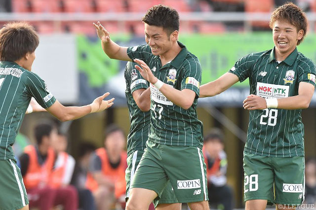 大本 祐槻のＪリーグ初得点で先制した岐阜【明治安田Ｊ２ 第17節 岐阜vs山形】