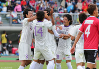 遠藤 敬佑（#8）と川島 將（中央）のゴールで今季アウェイ初勝利を挙げた藤枝【明治安田Ｊ３ 第11節 福島vs藤枝】