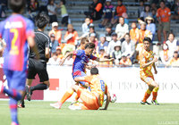 巧みなトラップとステップで技ありの先制ゴールを決めた大久保 嘉人（FC東京）【明治安田Ｊ１ 第14節 清水vsFC東京】