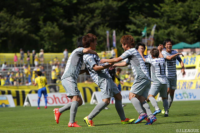 82分に決勝ゴールを決めた山田 樹（秋田）【明治安田Ｊ３ 第11節 栃木vs秋田】