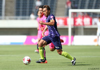 中盤で奮闘し、反撃の1点をアシストした青山 敏弘（広島）【明治安田Ｊ１ 第14節 広島vs鹿島】