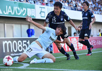 60分からピッチに立ち、第4節以来の出場を果たした今野 泰幸（Ｇ大阪 #15）【明治安田Ｊ１ 第14節 磐田vsＧ大阪】