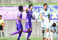 長身を生かした同点ヘッドを押し込んだ土井 良太（藤枝）【明治安田Ｊ３ 第12節 藤枝vs鳥取】