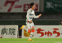 後半アディショナルタイムに先制ヘッドを押し込んだ寺岡 真弘（長野）【明治安田Ｊ３ 第12節 琉球vs長野】