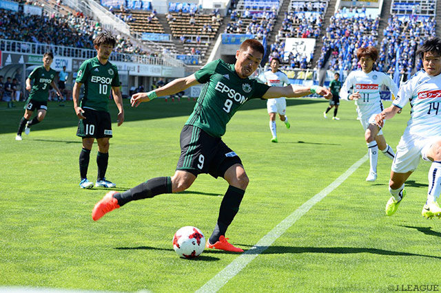 高崎 寛之の4本を筆頭にシュート数で上回るも惜敗を喫した松本【明治安田Ｊ２ 第18節 松本vs水戸】