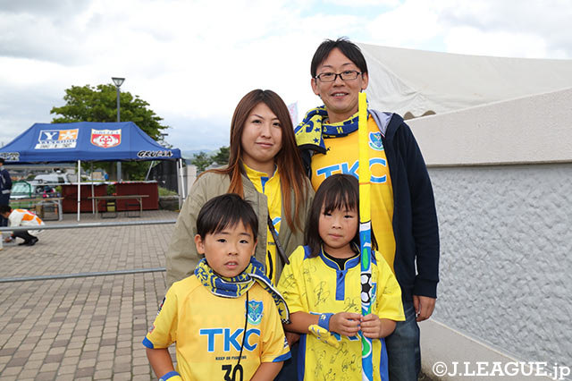 盛岡まで遠征の栃木サポ一家！応援の甲斐あって連敗もストップ！【明治安田Ｊ３ 第12節 盛岡vs栃木】