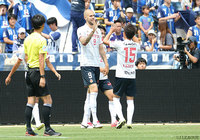 先制点を決め、今季得点数を10に伸ばしたシモビッチ（名古屋）【明治安田Ｊ２ 第19節 福岡vs名古屋】