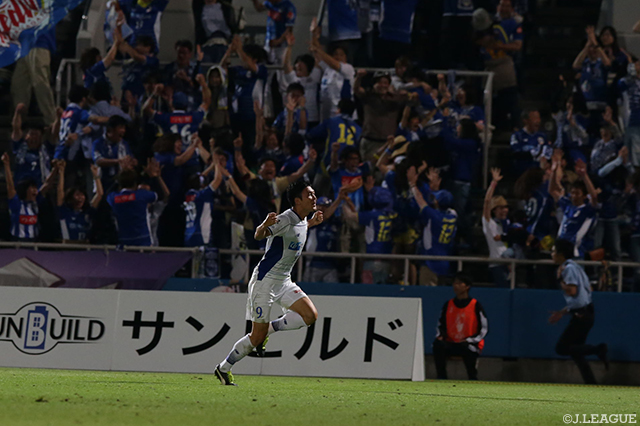 90+5分に劇的な決勝ゴールを決めた瀬沼 優司（山形）【明治安田Ｊ２ 第19節 横浜FCvs山形】