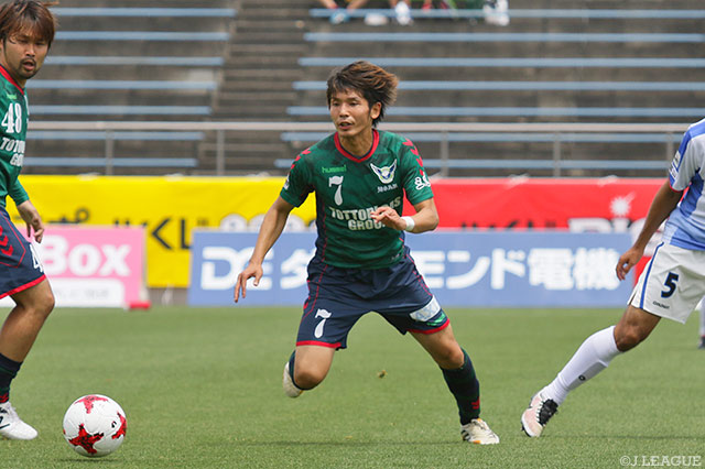 Ｊ３通算100試合出場を達成した廣田 隆治（鳥取）【明治安田Ｊ３ 第13節 鳥取vs富山】