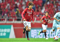 CKから同点ゴールをお膳立てした柏木 陽介（浦和）【明治安田Ｊ１ 第15節 浦和vs磐田】