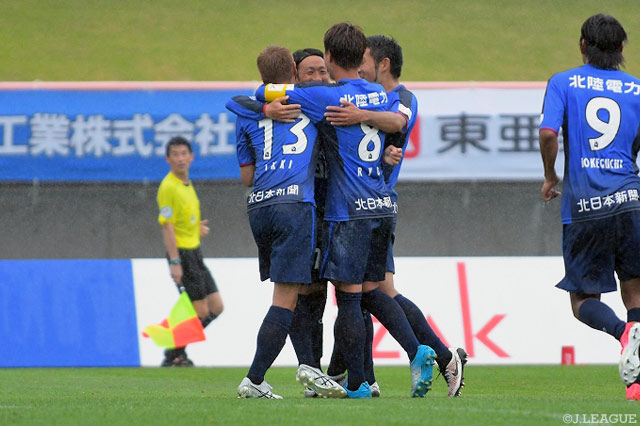 Ｊ初得点となる追加点でホーム4連勝に貢献した椎名 伸志（富山）【明治安田Ｊ３ 第14節 富山vsＧ大23】