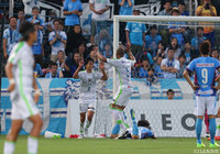 35分に相手オウンゴールで先制した湘南【明治安田Ｊ２ 第20節 横浜FCvs湘南】