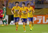 36分に石原 直樹（＃11）が得点し、仙台が1点差に追い上げる【明治安田Ｊ１ 第16節 仙台vsＣ大阪】