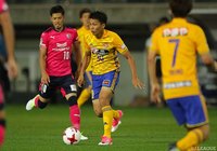 61分に再び1点差に追い上げるゴールを決めた西村 拓真（仙台、＃30）【明治安田Ｊ１ 第16節 仙台vsＣ大阪】