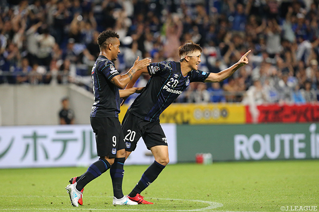 68分に２試合連続となる同点ヘッドを決めた長沢 駿（Ｇ大阪）【明治安田Ｊ１ 第16節 Ｇ大阪vs川崎Ｆ】