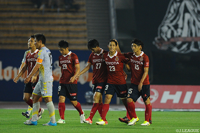 43分に今季初ゴールで貴重な追加点をもたらした青木 亮太（名古屋）【明治安田Ｊ２ 第20節 名古屋vs長崎】