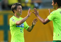 自身のＪ２通算200試合目に先制点を決めた船山 貴之（千葉）【明治安田Ｊ２ 第21節 千葉vs大分】