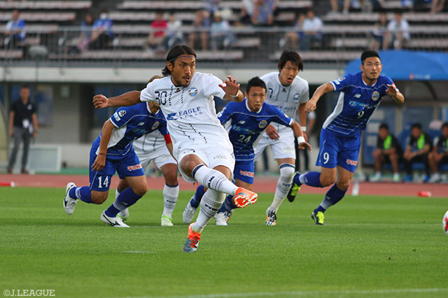 前半に2点を挙げ、流れを引き寄せた中島 裕希（町田）【明治安田Ｊ２ 第21節 山形vs町田】