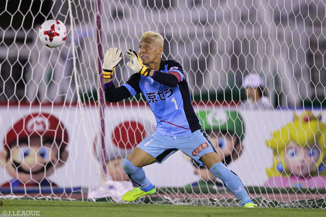 4試合ぶりの無失点に抑えた菅野 孝憲（京都）【明治安田Ｊ２ 第21節 京都vs群馬】