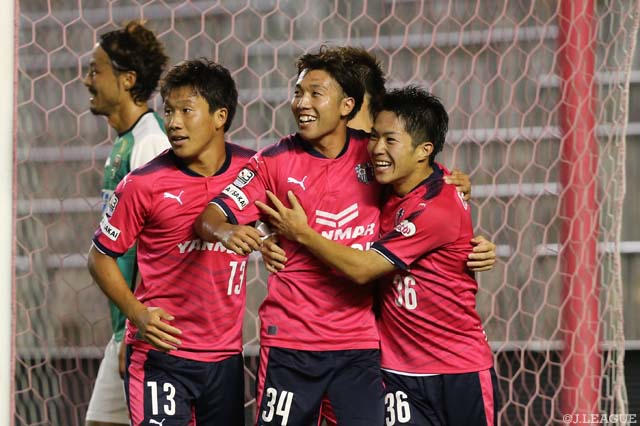 同点に追いつかれたＣ大23だが、1分後に阪本 将基（#34）のゴールで突きはなす【明治安田Ｊ３ 第15節 Ｃ大23vs相模原】