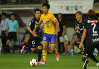 76分に反撃の狼煙となる２試合連続ゴールを決めた西村 拓真（仙台）【明治安田Ｊ１ 第17節 仙台vsＧ大阪】