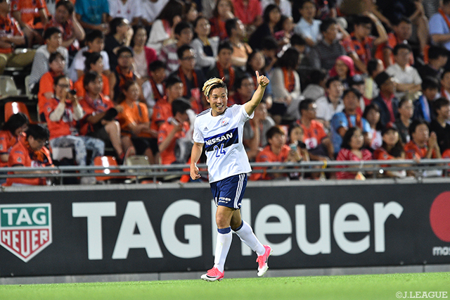68分に加入後初ゴールを決めリードを２点に広げた山中 亮輔（横浜FM）【明治安田Ｊ１ 第17節 大宮vs横浜FM】