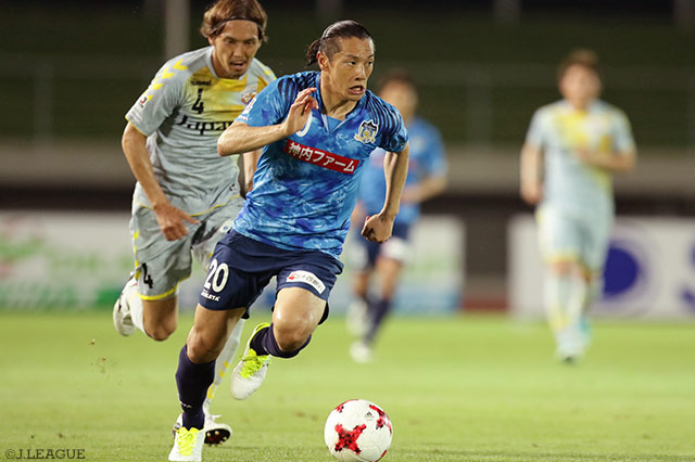 原 一樹（讃岐）は2本のシュートを放つも実らず【明治安田Ｊ２ 第21節 讃岐vs長崎】