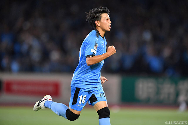 交代出場で追加点を決め、起用に応えた長谷川 竜也（川崎Ｆ）【明治安田Ｊ１ 第13節 川崎Ｆvs浦和】