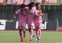 平 秀斗（#15）と三橋 秀平（#13）のゴールで2点をリードした福島【明治安田Ｊ３ 第16節 福島vsＦ東23】