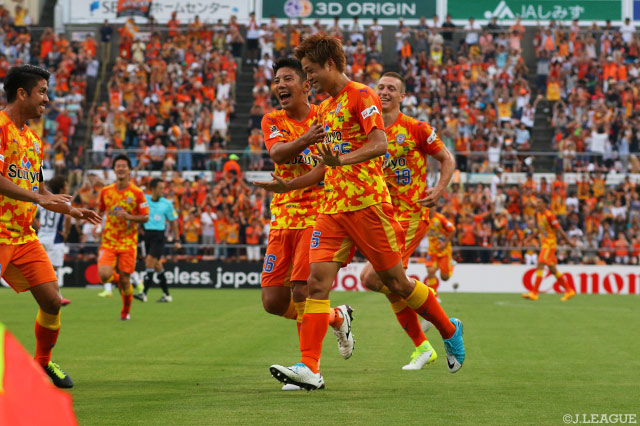 CKから松原 后が今季2点目を押し込み、先制した清水【明治安田Ｊ１ 第18節 清水vsＧ大阪】