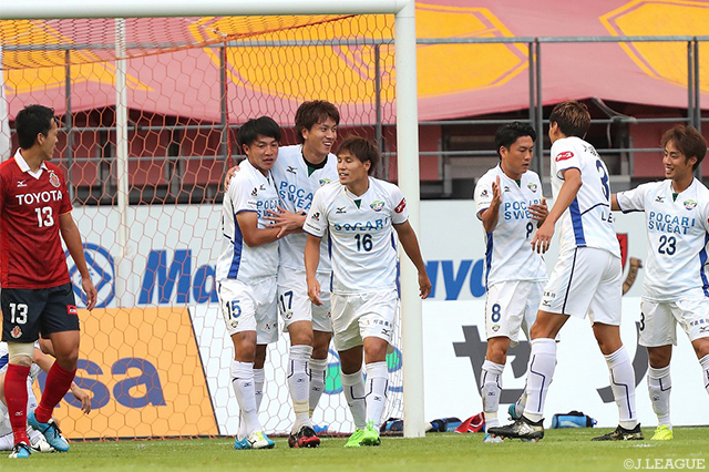 開始6分にＪ初ゴールとなる先制ヘッドを決めた井筒 陸也（徳島 #15）【明治安田Ｊ２ 第22節 名古屋vs徳島】