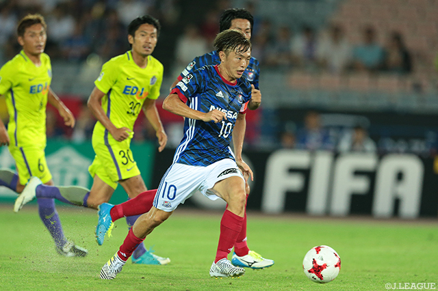 両チーム最多6本のシュートを放つなど広島ゴールを脅かした齋藤 学（横浜FM）【明治安田Ｊ１ 第18節 横浜FMvs広島】
