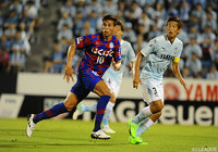 両チーム最多のシュートを放ったドゥドゥ（甲府）【明治安田Ｊ１ 第18節 磐田vs甲府】