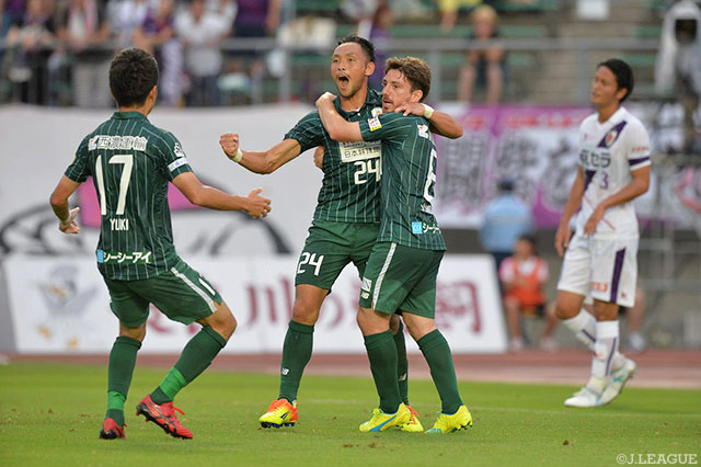 難波 宏明の今季5点目で先手を取った岐阜【明治安田Ｊ２ 第22節 岐阜vs京都】